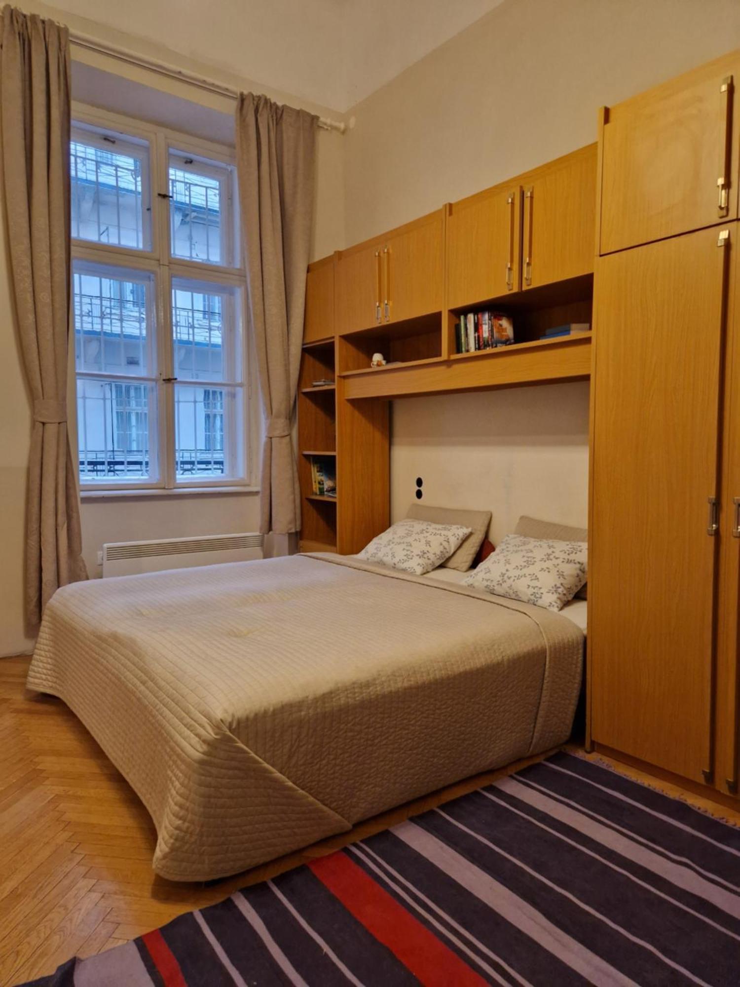 M Apartments - Downtown Boedapest Buitenkant foto